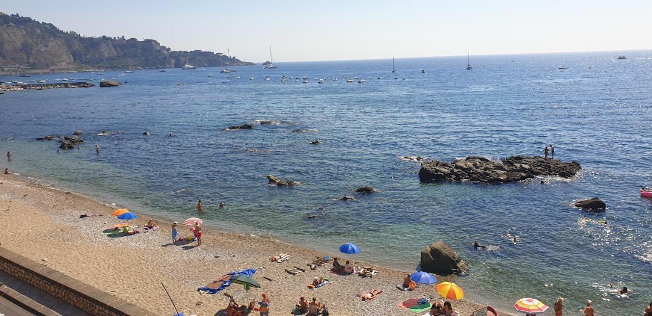 Th Luxury Suite Giardini Naxos Luaran gambar